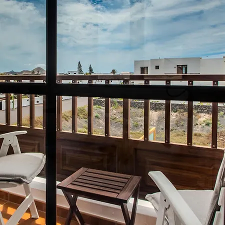 Verol By Villalize Tatil Evi Tinajo